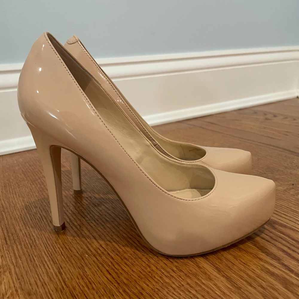 Beautiful nude Womens Jessica Simpson Brand Pumps Stiletto Heels